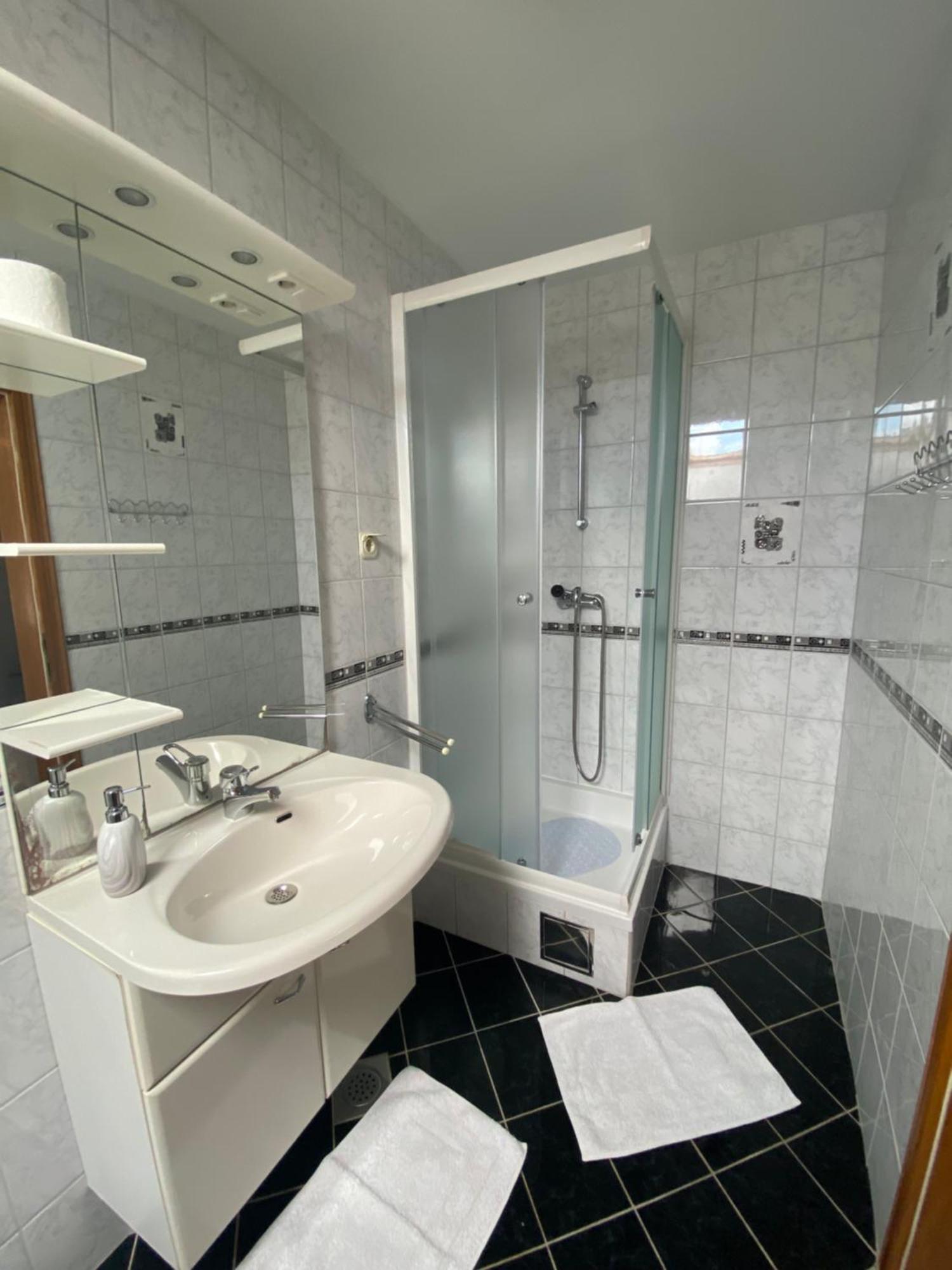 Guesthouse Magdalena Rakovica Εξωτερικό φωτογραφία