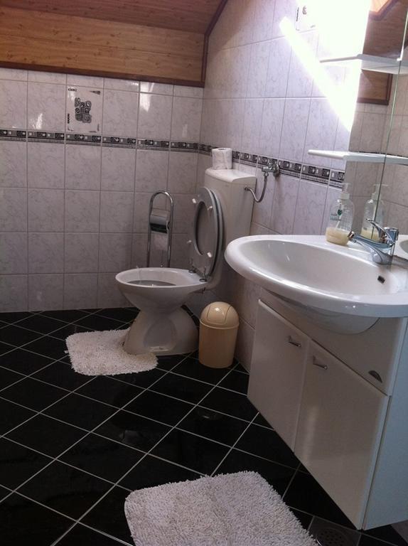 Guesthouse Magdalena Rakovica Εξωτερικό φωτογραφία